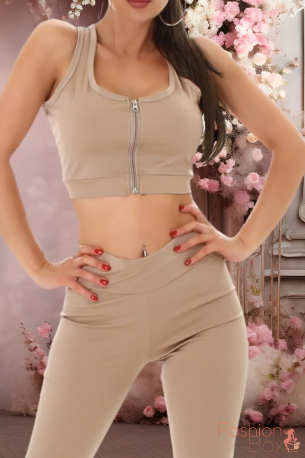 2 részes cappuccino színű fitness együttes Top + leggings / cicanadrág